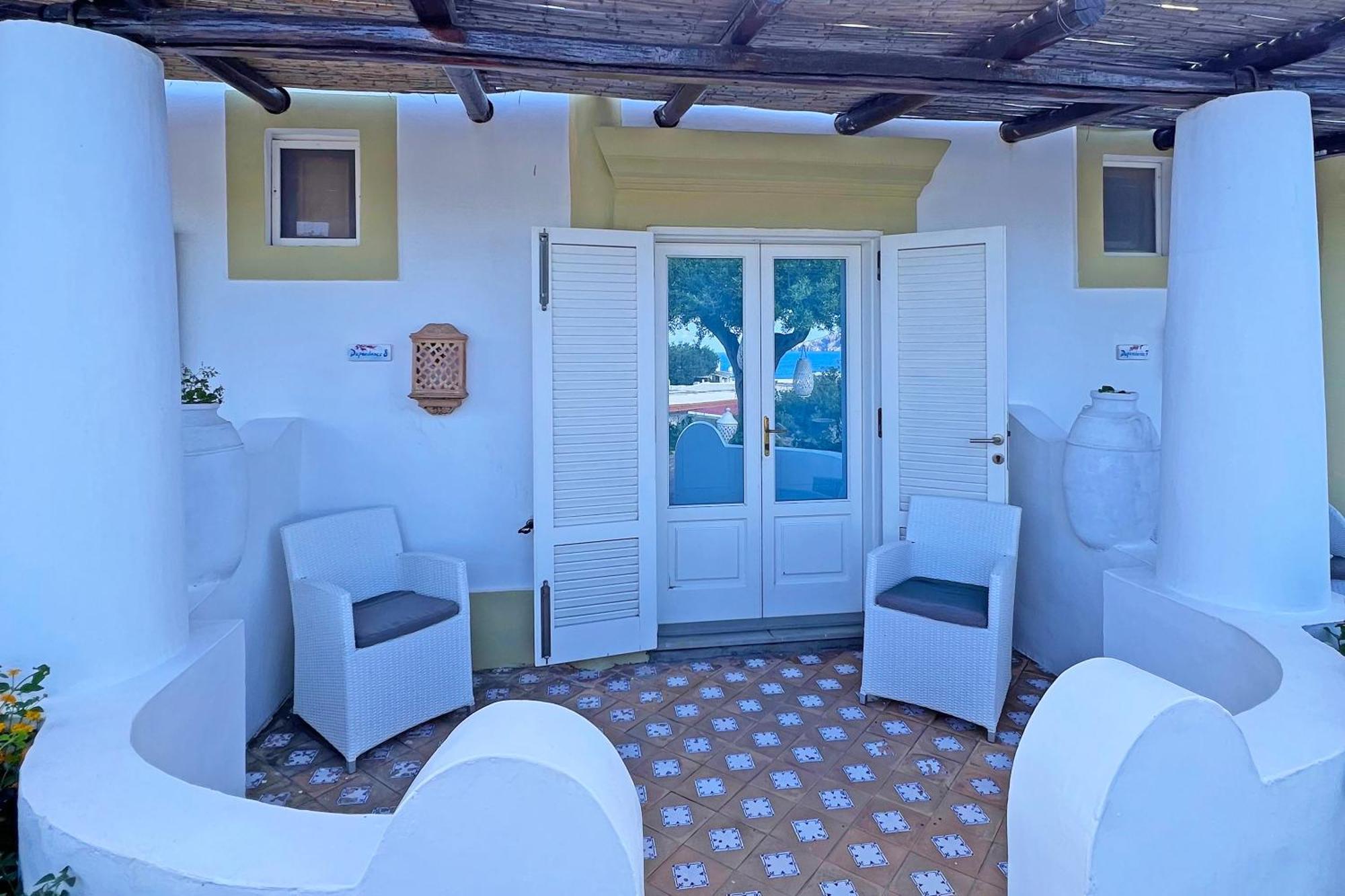 Dependance La Caletta Hotel Panarea Eksteriør billede