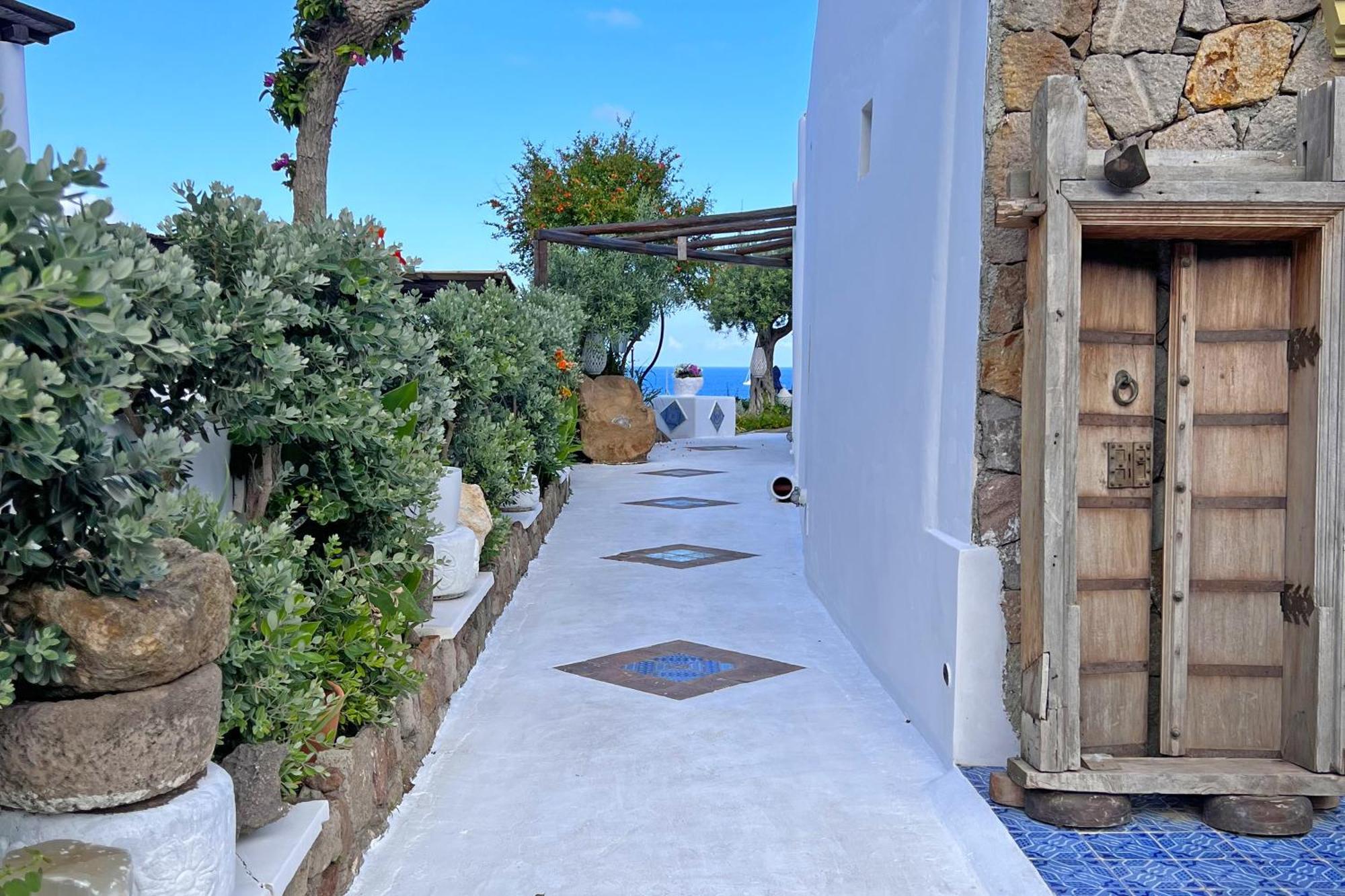 Dependance La Caletta Hotel Panarea Eksteriør billede